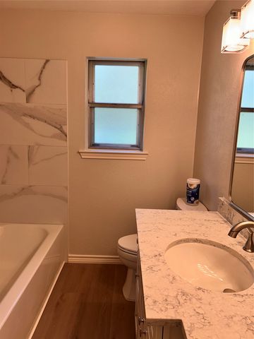 500 Curtis Road, Burleson, TX 76028