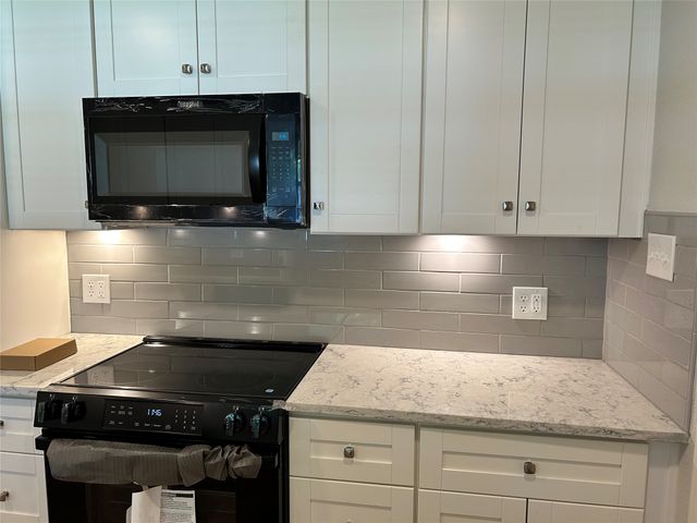 500 Curtis Road, Burleson, TX 76028