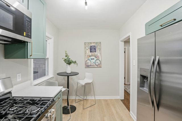 2534 White Oak Avenue, Whiting, IN 46394