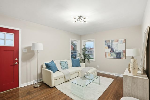 2534 White Oak Avenue, Whiting, IN 46394