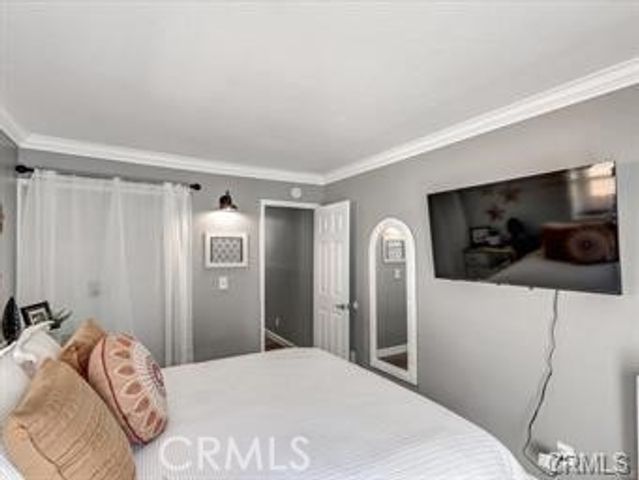 708 W Country Club Boulevard, Big Bear City, CA 92314