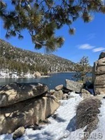 708 W Country Club Boulevard, Big Bear City, CA 92314