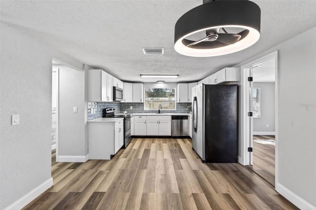 10033 REGENCY PARK BOULEVARD, Port Richey, FL 34668