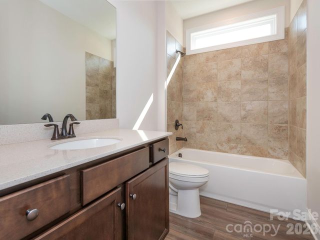 4423 Moxie Way, Charlotte, NC 28215