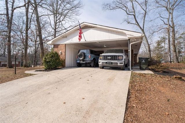 1162 Lanier SW Drive, Marietta, GA 30060