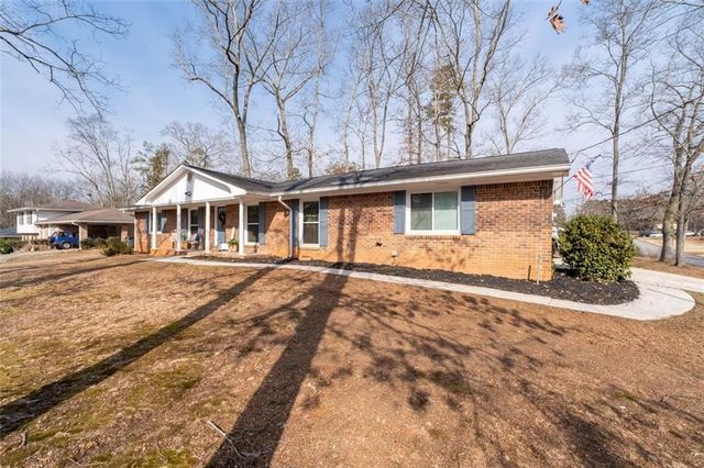 1162 Lanier SW Drive, Marietta, GA 30060