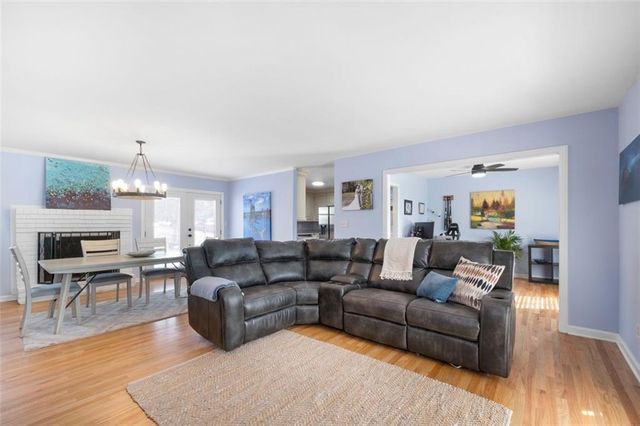 1162 Lanier SW Drive, Marietta, GA 30060