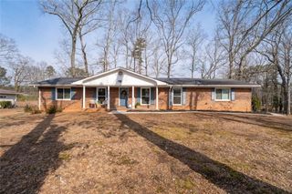 1162 Lanier SW Drive, Marietta, GA 30060