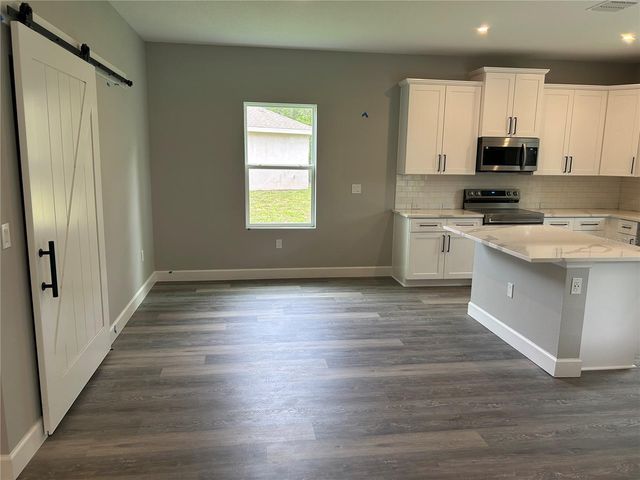 5 THUNBERGIA COURT S, Homosassa, FL 34446