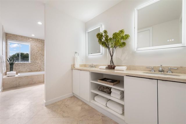 349 Madeira Avenue 349, Coral Gables, FL 33134