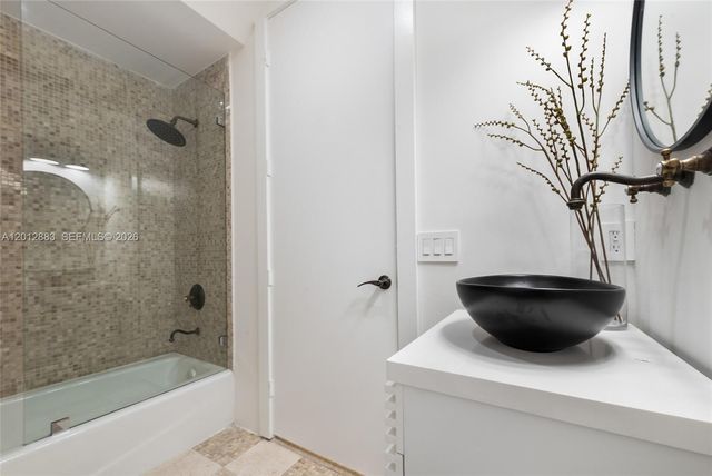 349 Madeira Avenue 349, Coral Gables, FL 33134
