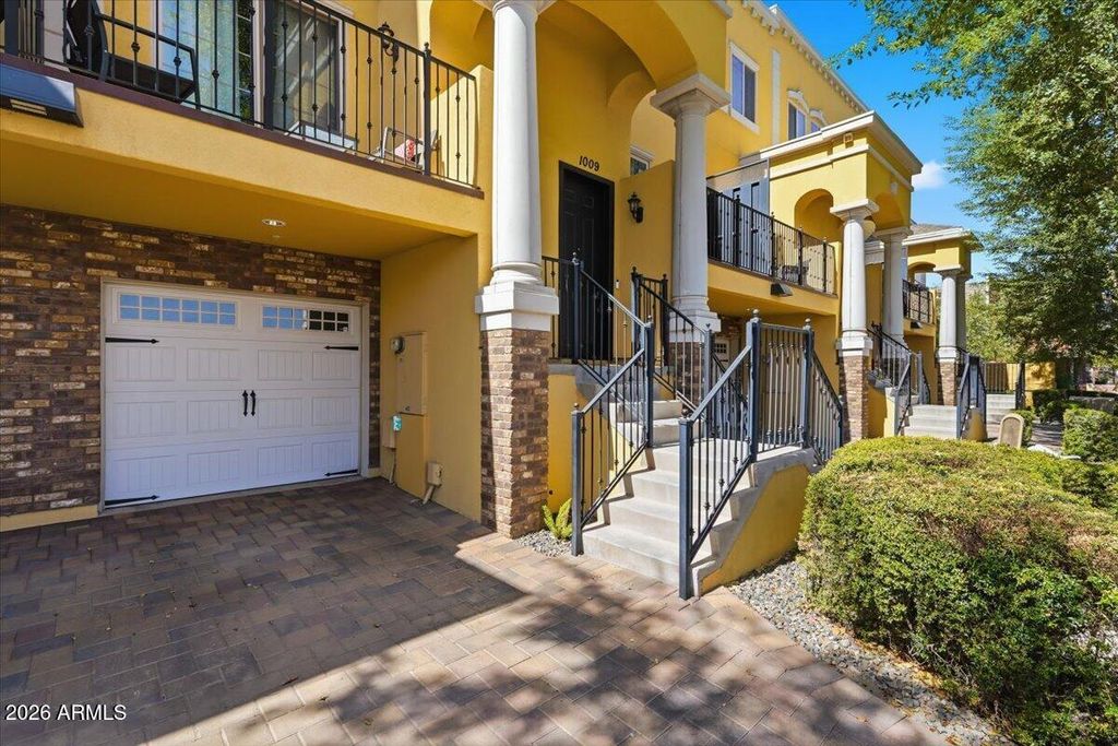 421 W 6TH Street 1008, Tempe, AZ 85281 — photo 2