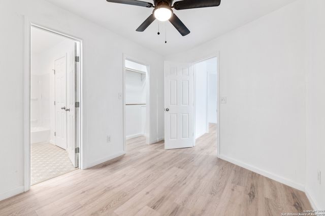 323 Lakeside, Lakehills, TX 78063