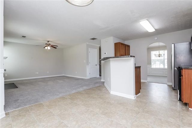 411 Blackbird Way, Hampton, GA 30228