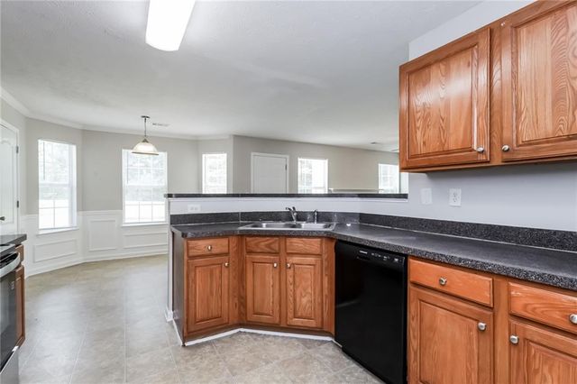 411 Blackbird Way, Hampton, GA 30228