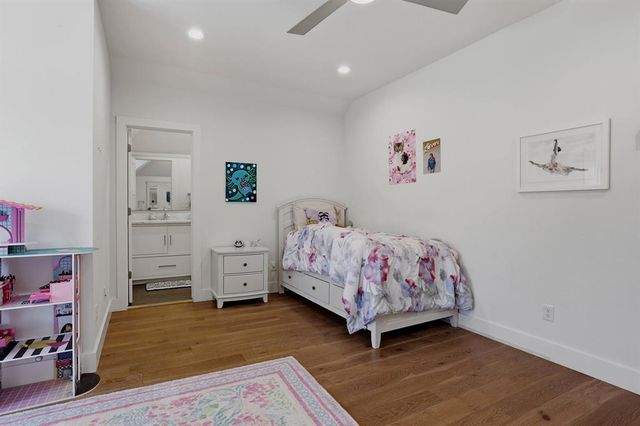 1123 Bedford Drive, Nichols Hills, OK 73116