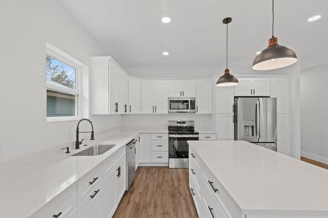 5 Central 7th Street, Santa Rosa Beach, FL 32459