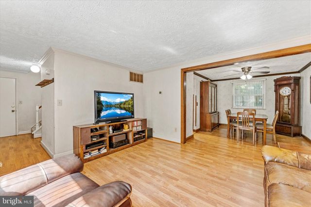 5310 INDIAN ROCK RD, Centreville, VA 20120