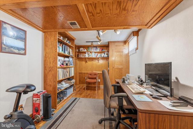 5310 INDIAN ROCK RD, Centreville, VA 20120