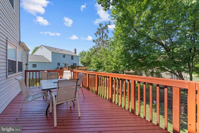 5310 INDIAN ROCK RD, Centreville, VA 20120