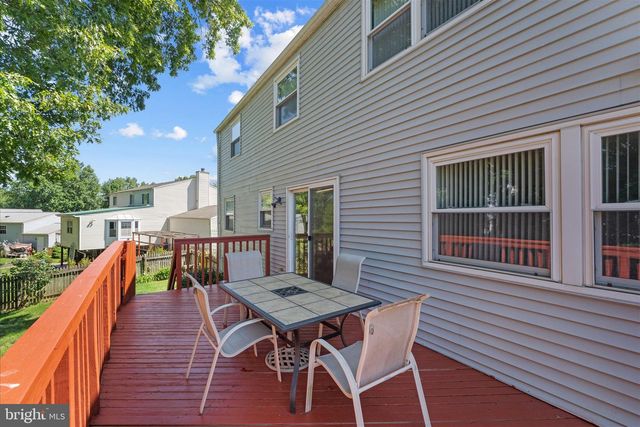 5310 INDIAN ROCK RD, Centreville, VA 20120