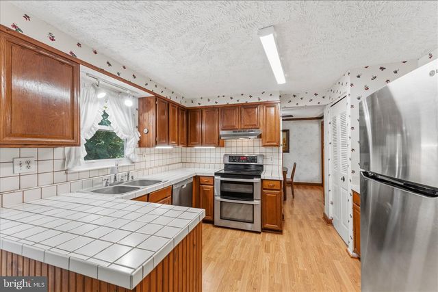5310 INDIAN ROCK RD, Centreville, VA 20120