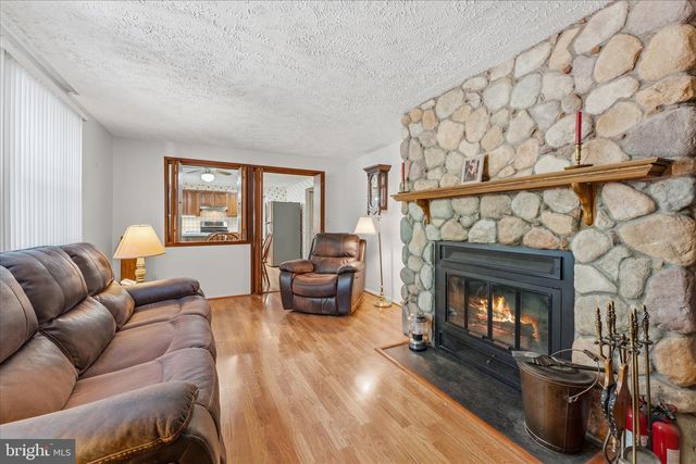 5310 INDIAN ROCK RD, Centreville, VA 20120