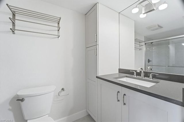 3200 Gulf Shore BLVD N # 105, Naples, FL 34103