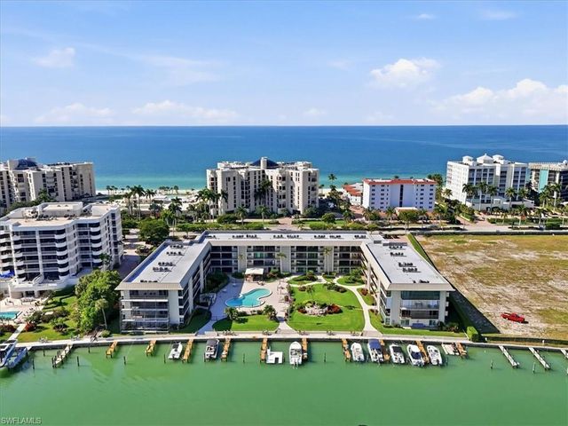 3200 Gulf Shore BLVD N # 105, Naples, FL 34103