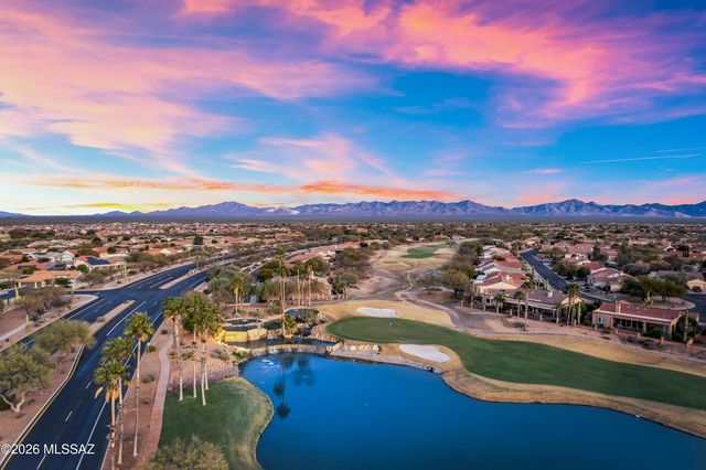 1820 N Banneker Lane, Green Valley, AZ 85614