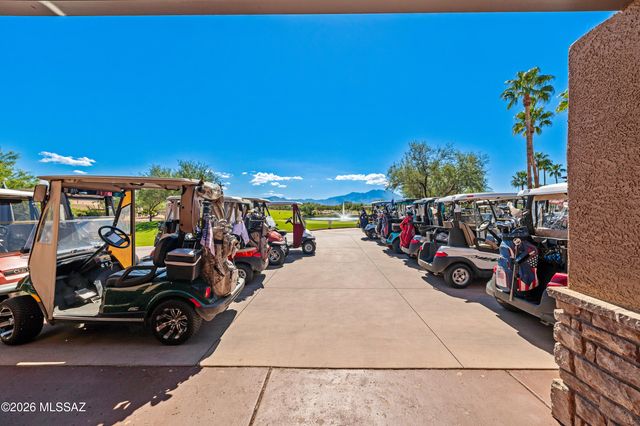 1820 N Banneker Lane, Green Valley, AZ 85614