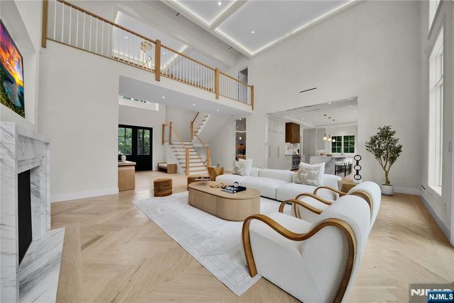 165 Hickory Lane, Closter, NJ 07624