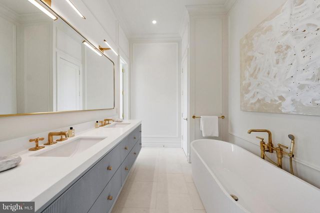1315 R ST NW, Washington, DC 20009