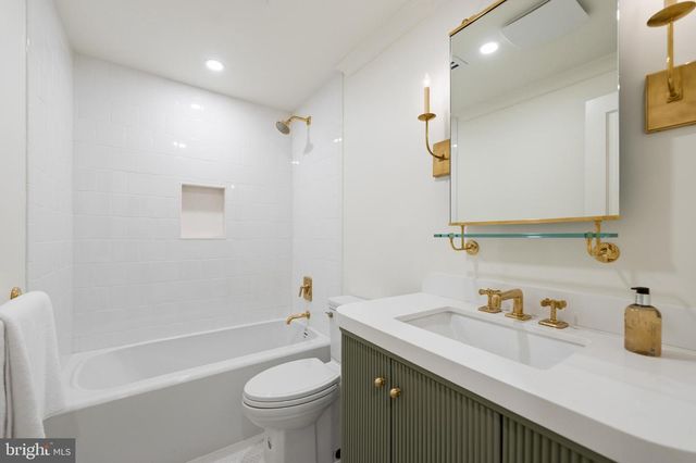 1315 R ST NW, Washington, DC 20009