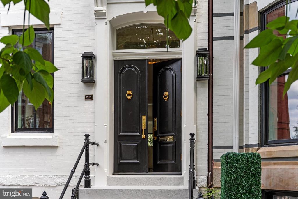 1315 R ST NW, Washington, DC 20009
