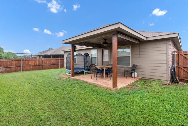 412 Prescott Lane, Fort Worth, TX 76036