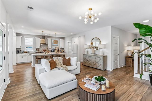 118 Sandy Bend Lane, Summerville, SC 29486