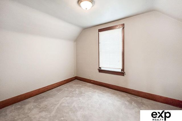 1536 S 24th Street, Omaha, NE 68108