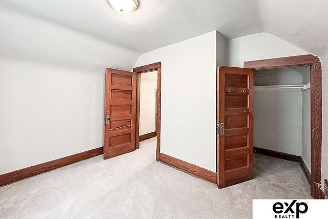 1536 S 24th Street, Omaha, NE 68108