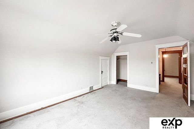 1536 S 24th Street, Omaha, NE 68108