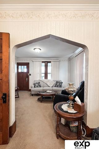 1536 S 24th Street, Omaha, NE 68108