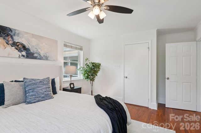 1000 Hickory Nut Street, Charlotte, NC 28205