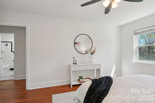 1000 Hickory Nut Street, Charlotte, NC 28205