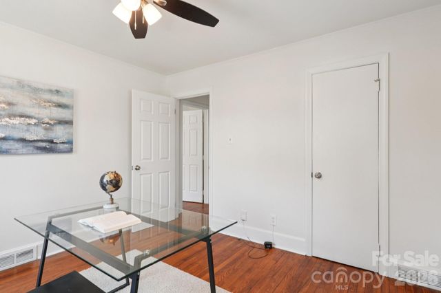 1000 Hickory Nut Street, Charlotte, NC 28205