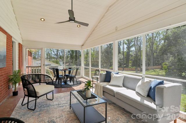 1000 Hickory Nut Street, Charlotte, NC 28205