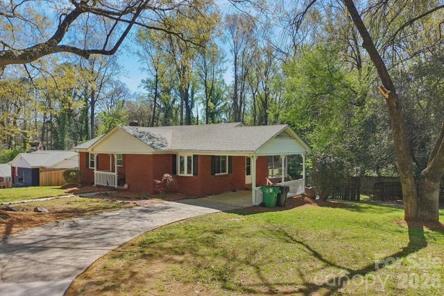 1000 Hickory Nut Street, Charlotte, NC 28205