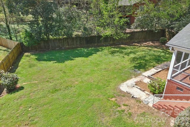 1000 Hickory Nut Street, Charlotte, NC 28205