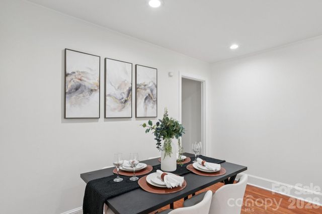 1000 Hickory Nut Street, Charlotte, NC 28205