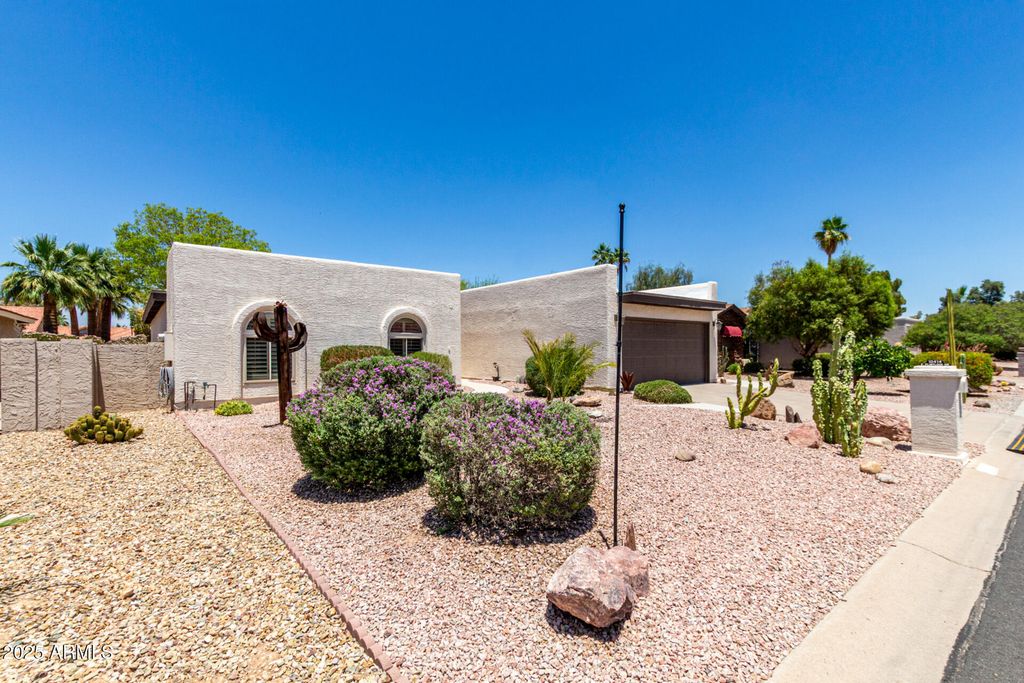 10414 E FLINTLOCK Drive, Sun Lakes, AZ 85248 — photo 4