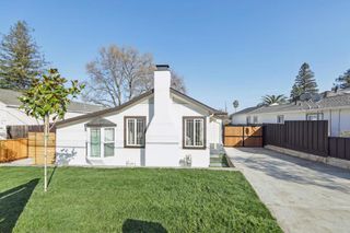 725 Alameda De Las Pulgas, Redwood City, CA 94061